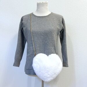 NWT - Faux Fur Heart Crossbody Handbag | Boutique, White, Gold